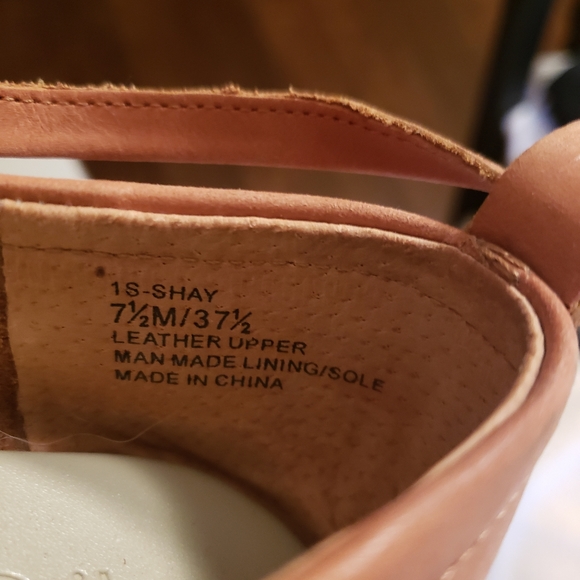 I. State Tan Flats - Picture 2 of 2